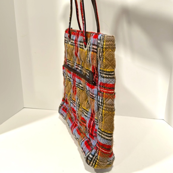 Vera Bradley Handbag - Picture 4 of 5